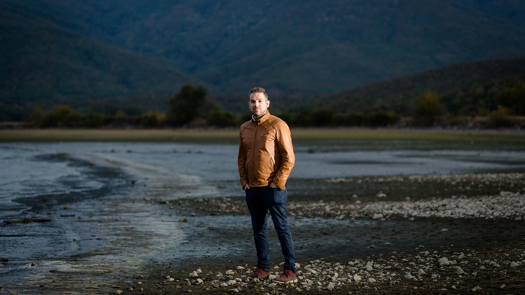 Christos_Antoniou-1700X900